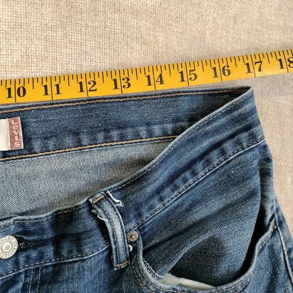 Levi's Straight Fit 505 Medium Wash Jeans 36x34 - Picture 8 of 9